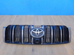 Решетка радиатора Toyota Land Cruiser 150 Prado 09-14