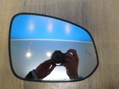 Зеркальный элемент правый Toyota Rav 4 2013-